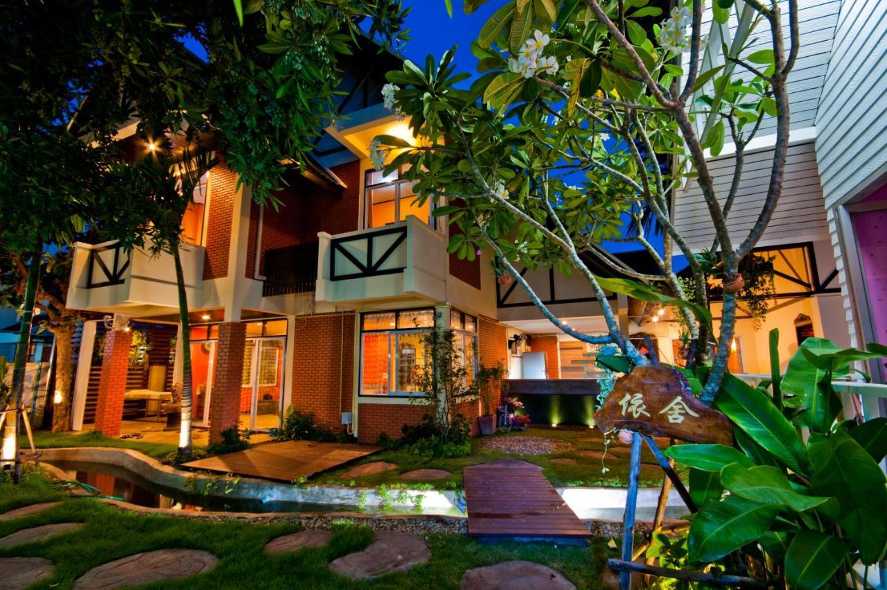 Dream Garden Villa Hotel Night Bazaar Chiangmai Chiang Mai Exteriör bild