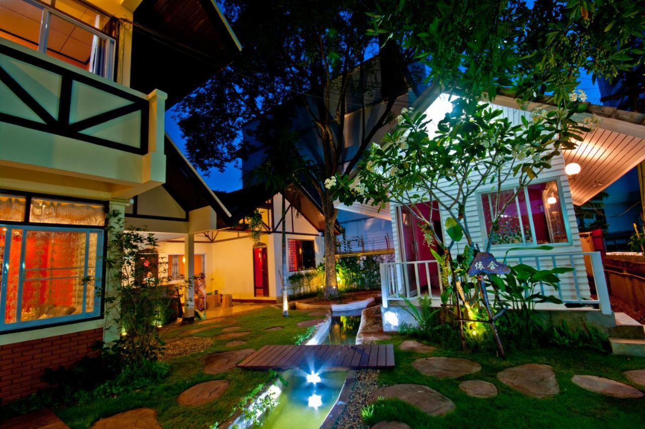Dream Garden Villa Hotel Night Bazaar Chiangmai Chiang Mai Exteriör bild