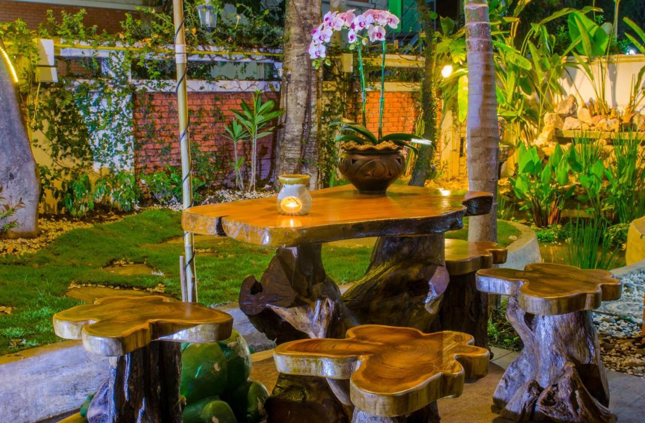 Dream Garden Villa Hotel Night Bazaar Chiangmai Chiang Mai Exteriör bild